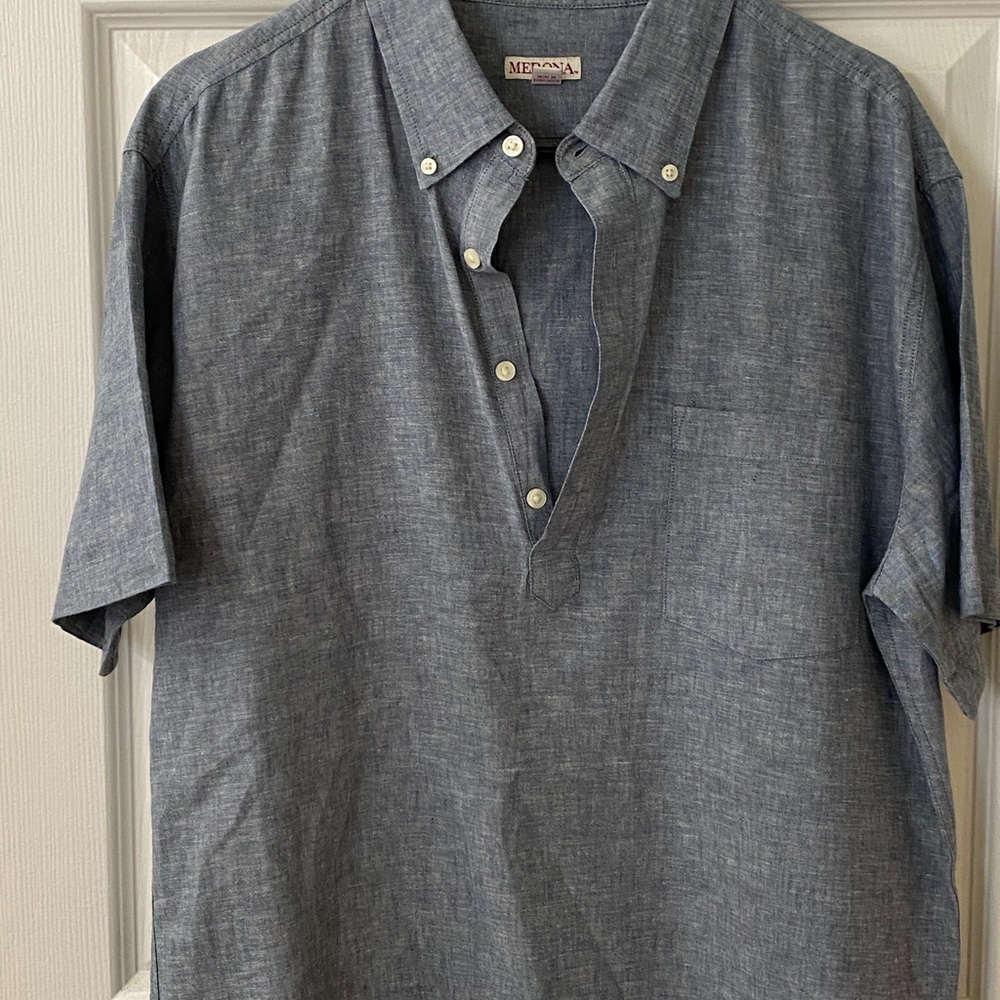 Short sleeve men’s shirt